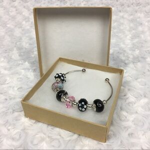 Thin Open Cuff Bracelet with Floral‎ & Black Beads